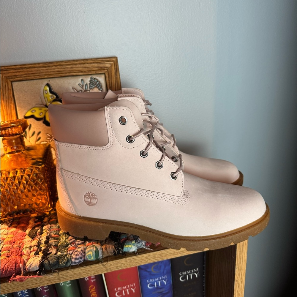 Timberland Women's Light Pink Boots